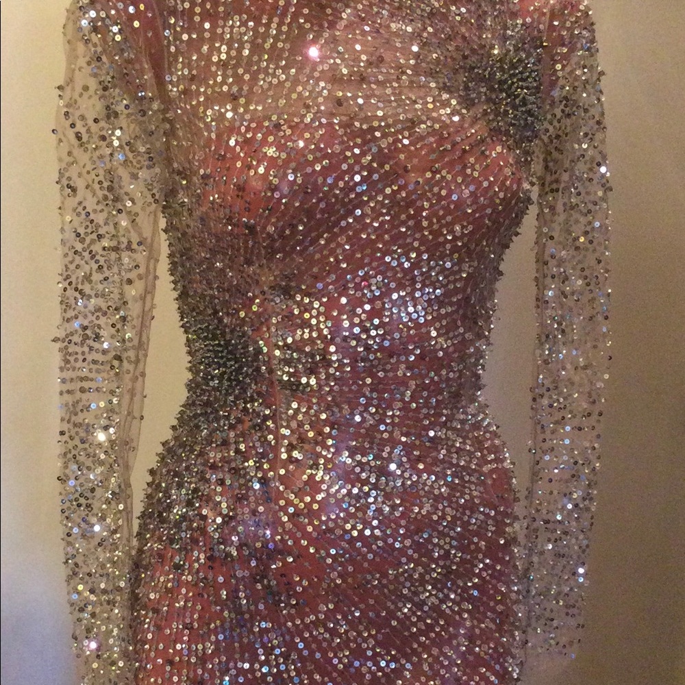 IH NOM UH NIT PARIS Embellished Evening Gown Dress. Wm Sz Small.
